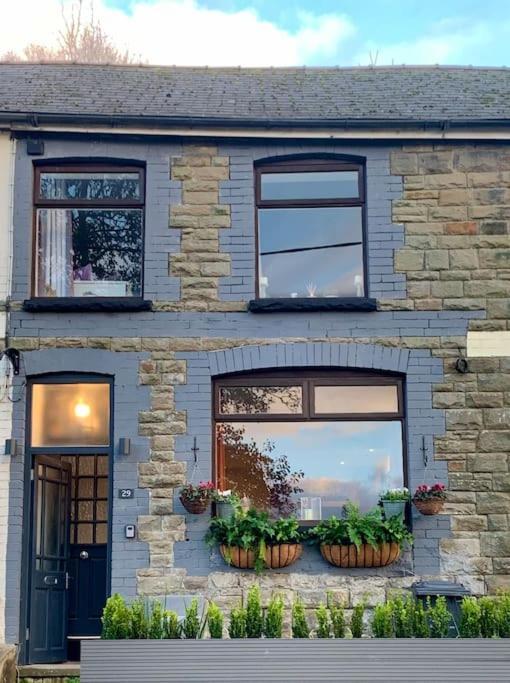 Renovated Miner'S Cottage - Family & Dog Friendly Abertillery المظهر الخارجي الصورة