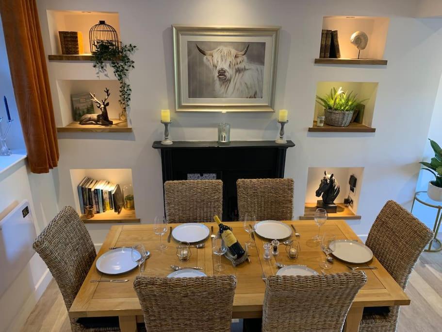 Renovated Miner'S Cottage - Family & Dog Friendly Abertillery المظهر الخارجي الصورة